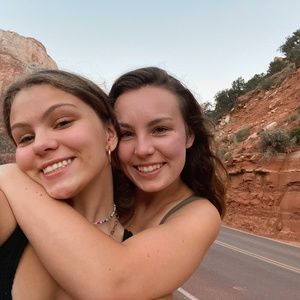 Meet your Posher, Josie